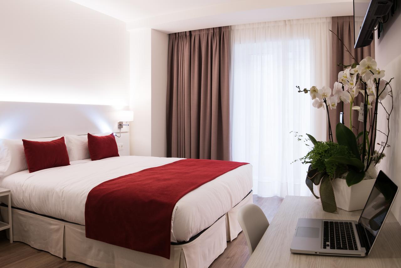 Hotel Pompaelo Plaza Del Ayuntamiento & Spa Pamplona Eksteriør bilde
