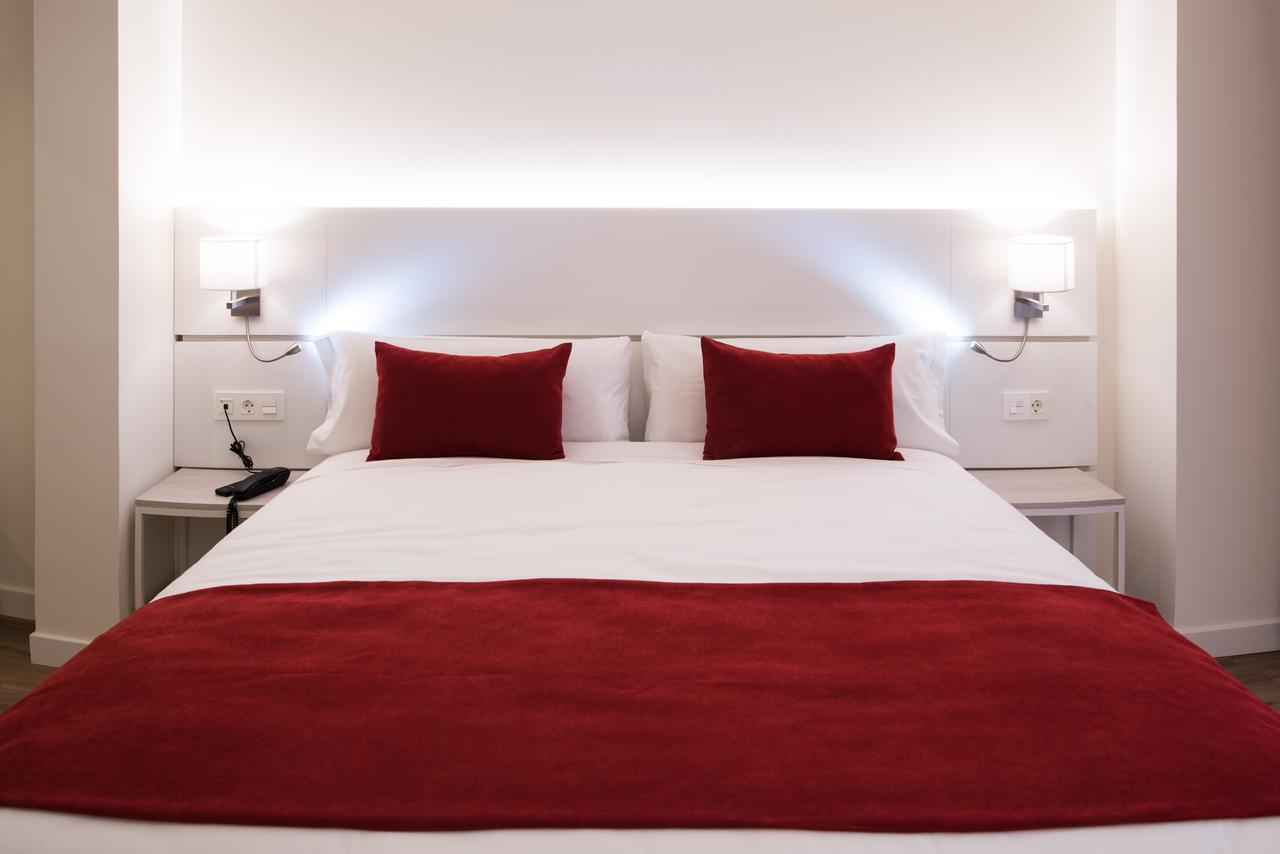 Hotel Pompaelo Plaza Del Ayuntamiento & Spa Pamplona Eksteriør bilde