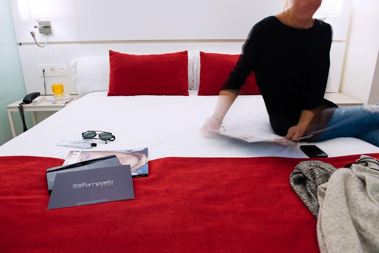 Hotel Pompaelo Plaza Del Ayuntamiento & Spa Pamplona Eksteriør bilde