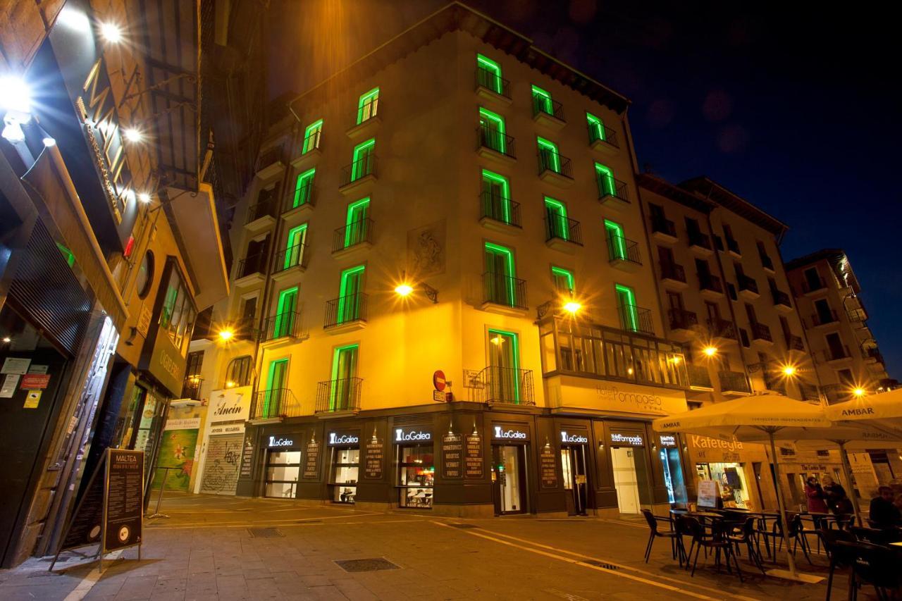 Hotel Pompaelo Plaza Del Ayuntamiento & Spa Pamplona Eksteriør bilde