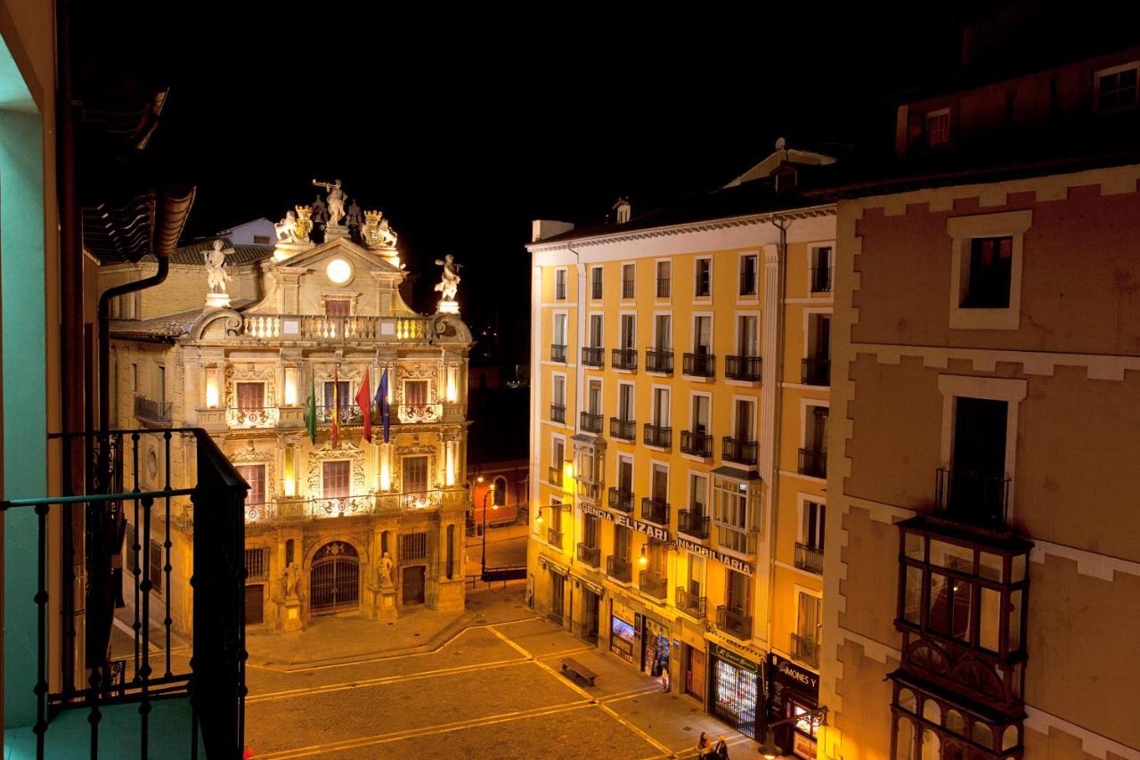 Hotel Pompaelo Plaza Del Ayuntamiento & Spa Pamplona Eksteriør bilde